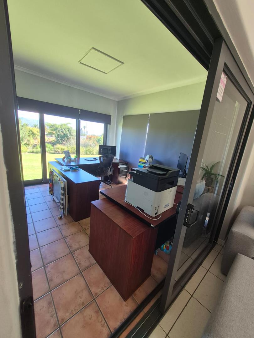 3 Bedroom Property for Sale in Plattekloof Western Cape